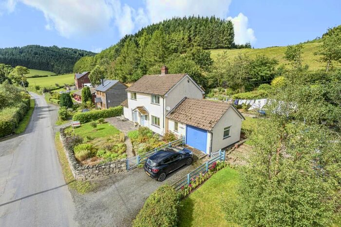 3 Bedroom Detached House For Sale In Abbeycwmhir, Llandrindod Wells, LD1