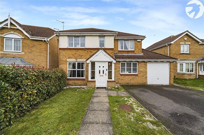 4 Bedroom Detached House For Sale In Marsh View, Gravesend, Kent, DA12