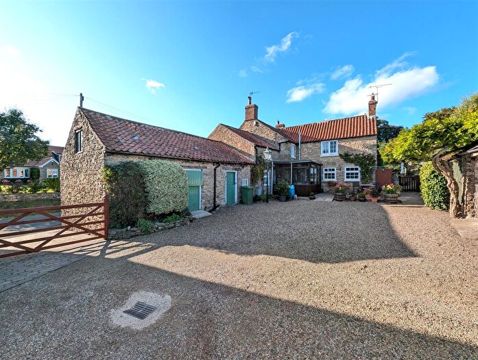 4 Bedroom Cottage For Sale In Hungate, Brompton-By-Sawdon, Scarborough, YO13
