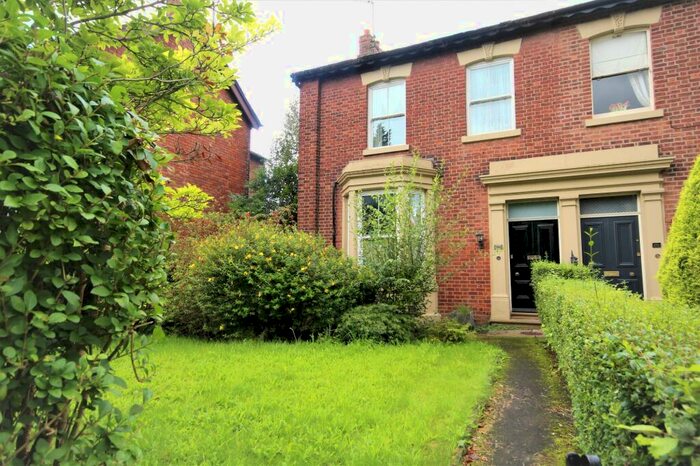 4 Bedroom Terraced House To Rent In Garstang Road, Fulwood, PR2