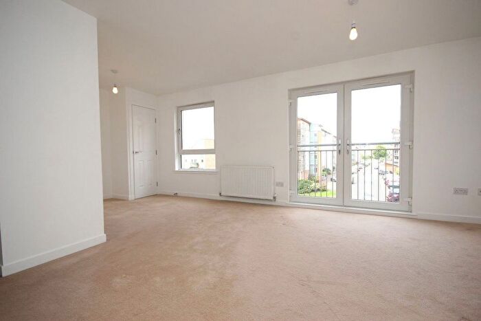 2 Bedroom Flat To Rent In Lochend Butterfly Way, Edinburgh, EH7