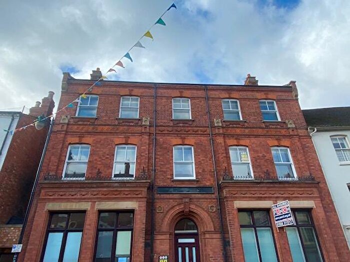 2 Bedroom Apartment To Rent In High Street, Stony Stratford, Milton Keynes, MK11