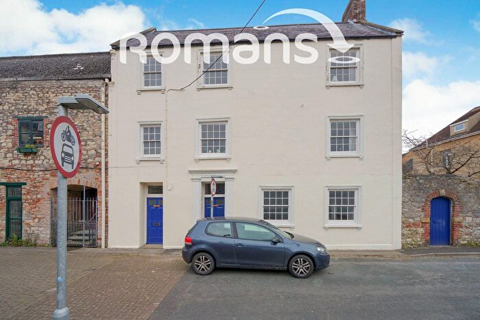 2 Bedroom Flat To Rent In Bishops Mill Apartments, West Street, Wells, BA5
