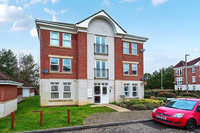 2 Bedroom Apartment To Rent In Deepcut, GU16