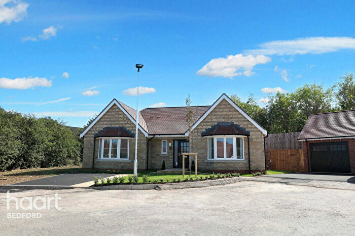 3 Bedroom Detached Bungalow For Sale In The Stratford, Bromham, MK43