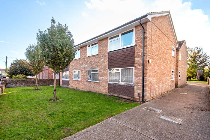 1 Bedroom Apartment For Sale In Franklin Road, Worthing, BN13