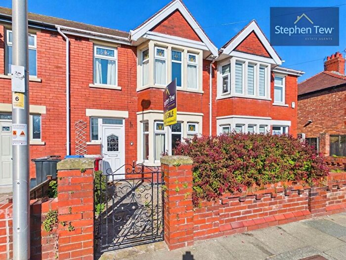 3 Bedroom Terraced House For Sale In Johnsville Avenue, Blackpool, FY4