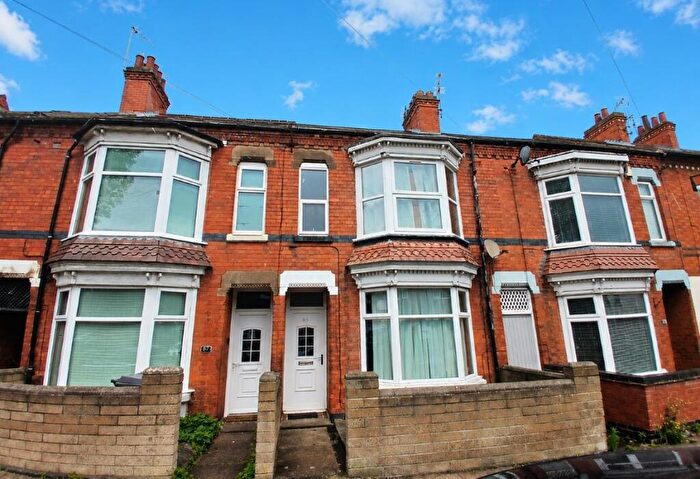 4 Bedroom House Of Multiple Occupation For Sale In Winchester Avenue, Leicester, LE3