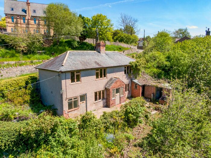 3 Bedroom Detached House For Sale In Nantmawr, Oswestry SY10