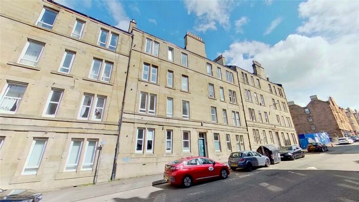 1 Bedroom Apartment To Rent In Yeaman Place, Polwarth, Edinburgh, EH11