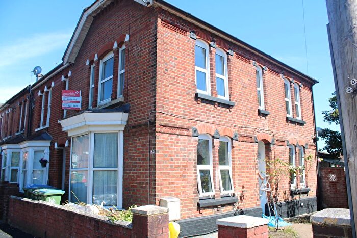 4 Bedroom Property To Rent In Milton Road, Southampton, SO15