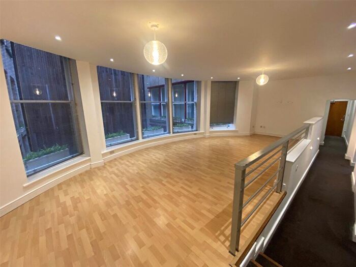 2 Bedroom Flat For Sale In George Street, Liverpool, Merseyside, L3