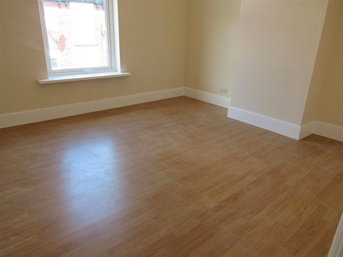 2 Bedroom Terraced House To Rent In Coronation Street, Manchester, M11