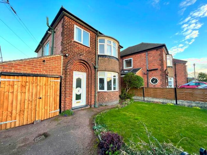 3 Bedroom Detached House To Rent In Woodlands Avenue, Shelton Lock, DE24