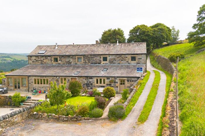 3 Bedroom Semi-Detached House For Sale In Stannery End Lane, Cragg Vale, Hebden Bridge, HX7