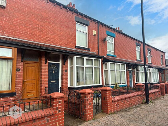 3 Bedroom Terraced House For Sale In Thicketford Road, Bolton, Greater Manchester, BL2