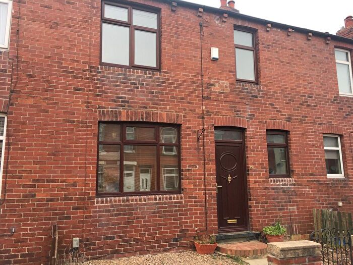 2 Bedroom Terraced House To Rent In Arlington Street, Wakefield, West Yorkshire, Uk, WF1