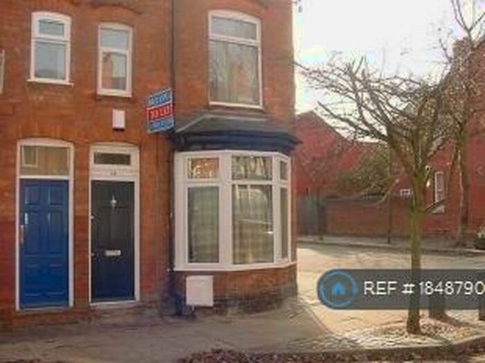 1 Bedroom Flat To Rent In Kitchener Road, Selly Park, Birmingham, B29