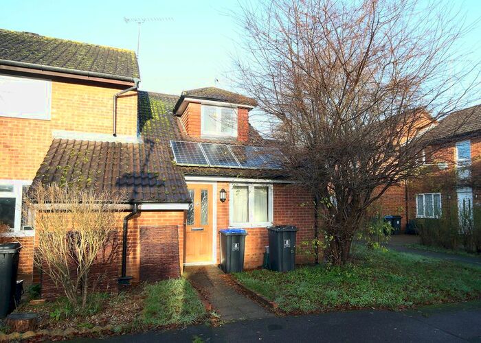 2 Bedroom Terraced House To Rent In Hamble Walk, Woking, GU21