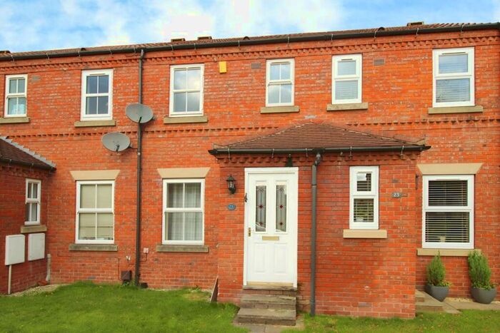 2 Bedroom Terraced House To Rent In Knavesmire, Rothwell, Leeds, LS26