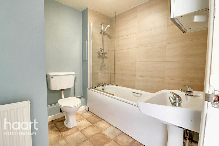 2 Bedroom Terraced House For Sale In Archway Court, Nottingham, NG7