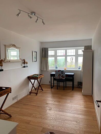 6 Bedroom Detached House For Sale In Cliff Promenade, Broadstairs, CT10