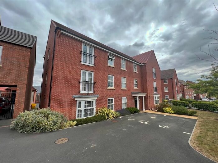 2 Bedroom Flat To Rent In Penrhyn Way, Grantham, NG31
