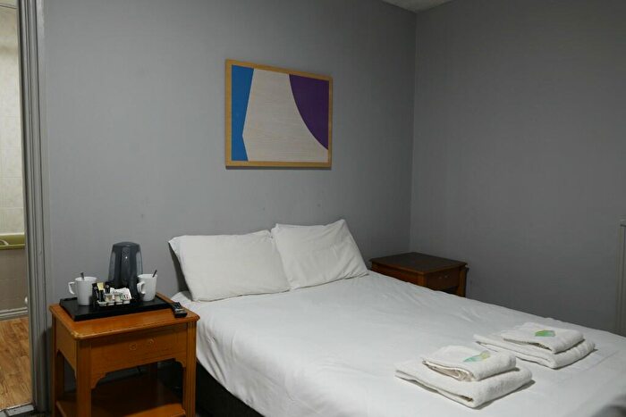 1 Bedroom Serviced Apartments To Rent In Market Place, Kettering, Northamptonshire, NN16