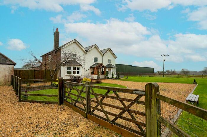 5 Bedroom Detached House To Rent In Haresfoot Park, Berkhamsted, Hertfordshire, HP4