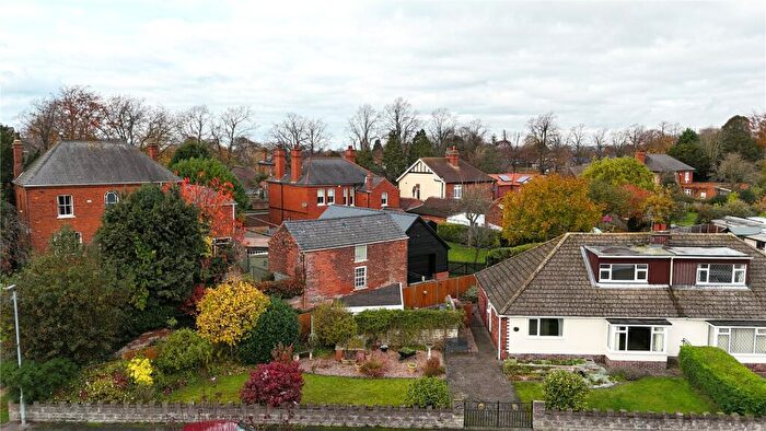 3 Bedroom Bungalow For Sale In Glanford Road, Brigg, Lincolnshire, DN20