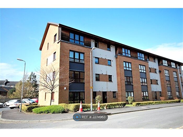 2 Bedroom Flat To Rent In Saucel Place, Paisley, PA1