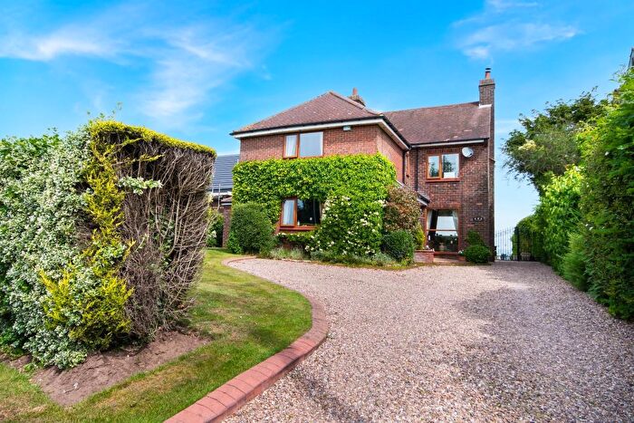 4 Bedroom Detached House For Sale In High Street, Gringley-On-The-Hill, Doncaster, DN10