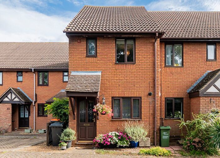 2 Bedroom End Terrace House For Sale In Marlborough Place, Toddington, Dunstable, LU5