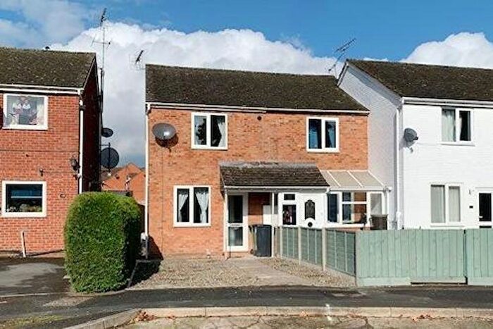 2 Bedroom Property To Rent In Millers Close, Leominster, HR6