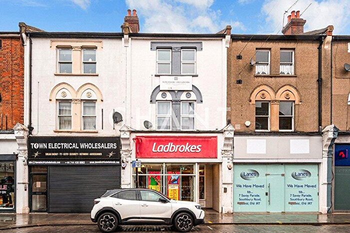 3 Bedroom Apartment For Sale In Church Street, Enfield, London, EN2