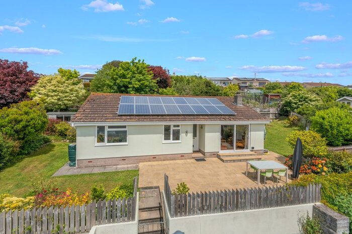 3 Bedroom Detached Bungalow For Sale In Saunders Way, West Charleton, Kingsbridge, TQ7