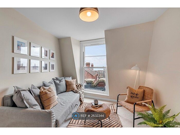 1 Bedroom Flat To Rent In Church Street, Cromer, NR27