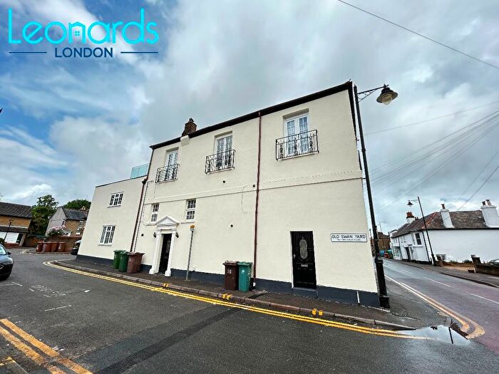 2 Bedroom Flat To Rent In West Street, Carshalton, SM5