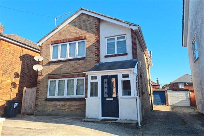 5 Bedroom House To Rent In Bedroom Detached House In Winton, BH9