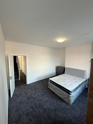 1 Bedroom House To Rent In Talbot Road, Manchester, M14