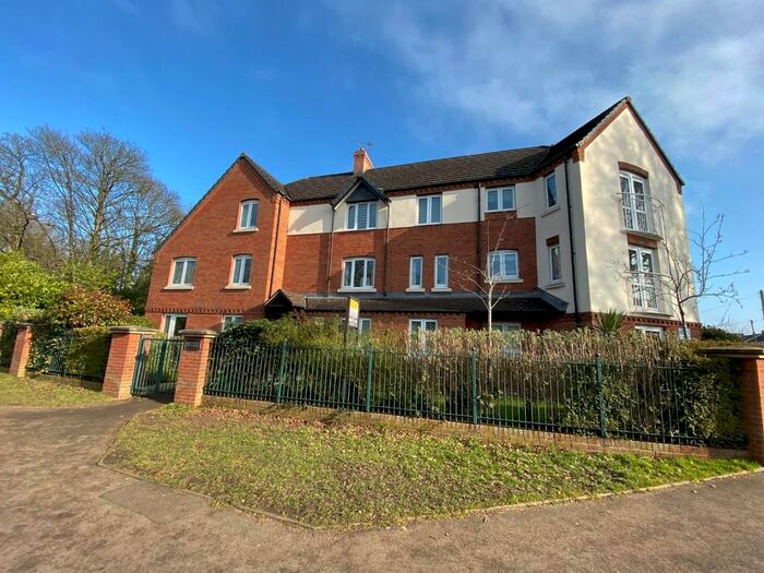 2 Bedroom Property To Rent In Lugtrout Lane, Solihull, B91