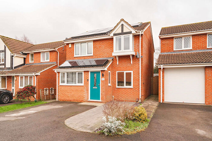 3 Bedroom Detached House For Sale In Brins Close, Stoke Gifford, Bristol, BS34
