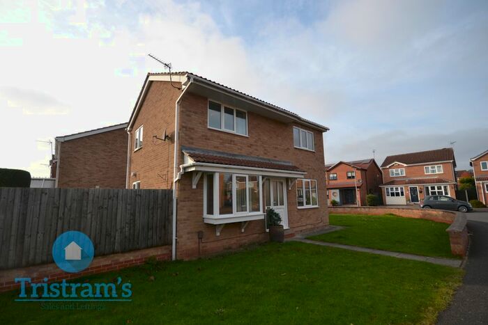 3 Bedroom Detached House To Rent In Raeburn Drive, Toton, Beeston, Nottingham NG9