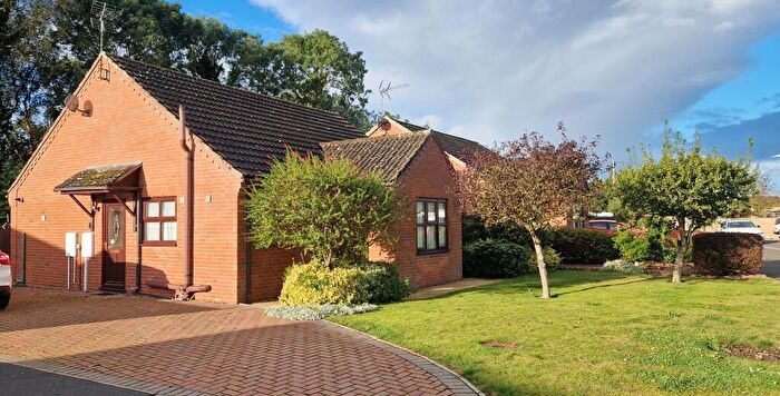 3 Bedroom Bungalow To Rent In Oaktree Close, Gosberton, Spalding, PE11