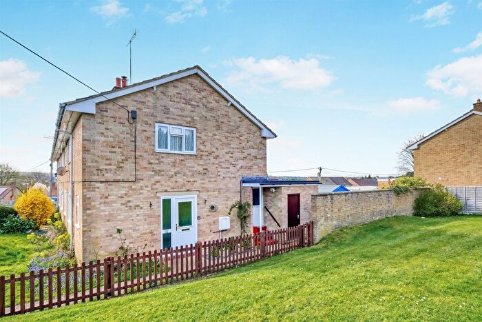 2 Bedroom Maisonette For Sale In Beech Hill Road, Tidworth, SP9