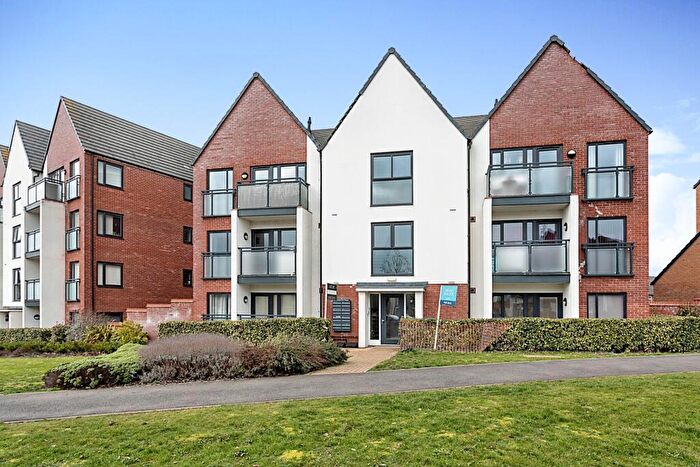 2 Bedroom Flat To Rent In Vespasian Road, Fairfields, Milton Keynes, MK11