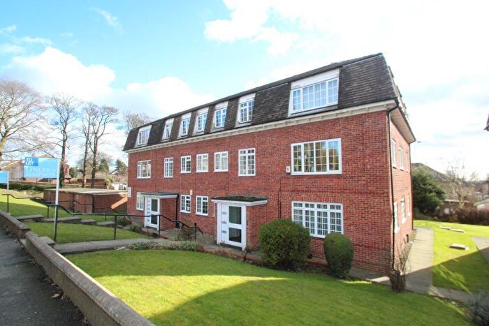 2 Bedroom Flat To Rent In Stainbeck Lane, Chapel Allerton, Leeds, West Yorkshire, LS7