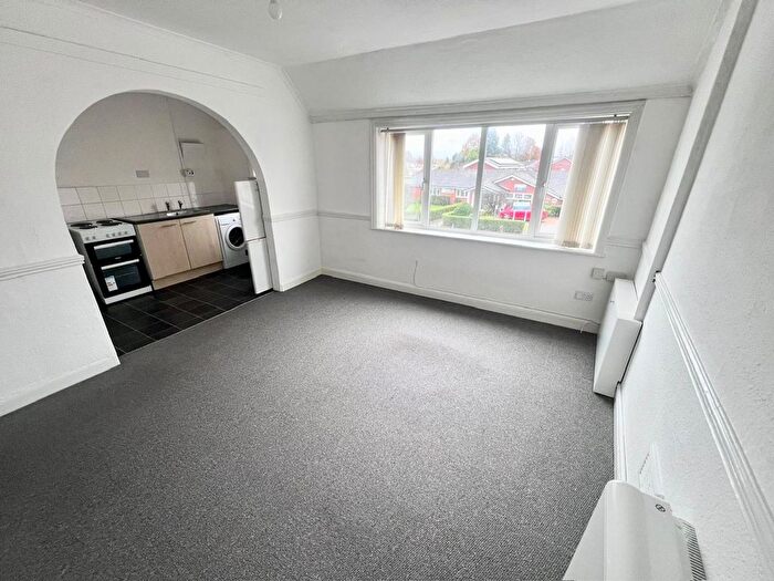 1 Bedroom Flat To Rent In Yew Tree Lane, Solihull, B91