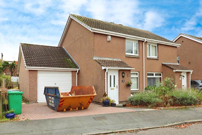 2 Bedroom Semi-Detached House For Sale In Duncanson Drive, Burntisland, Fife, KY3