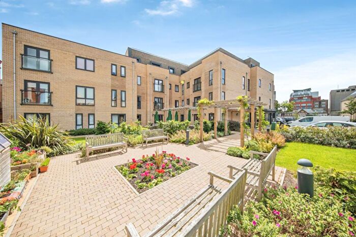 1 Bedroom Retirement Property For Sale In Lower Brook Street, Ipswich, IP4